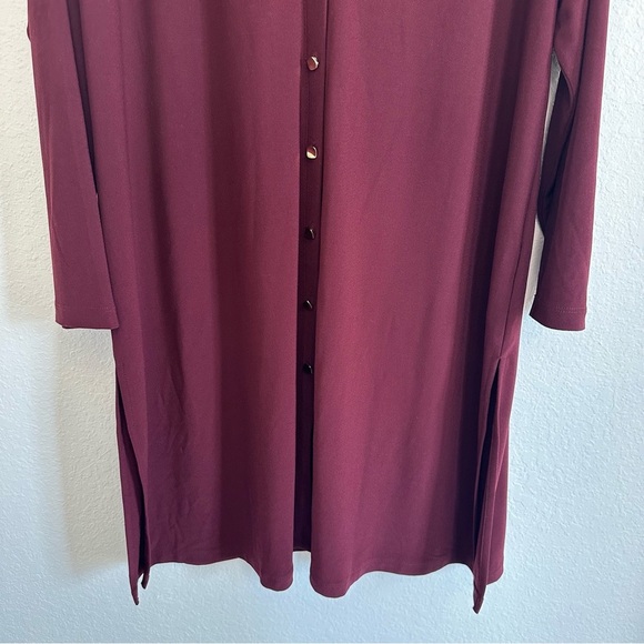 Susan Graver 1X Long Button-Up Cardigan Burgundy Gold Buttons Lightweight - Picture 3 of 6